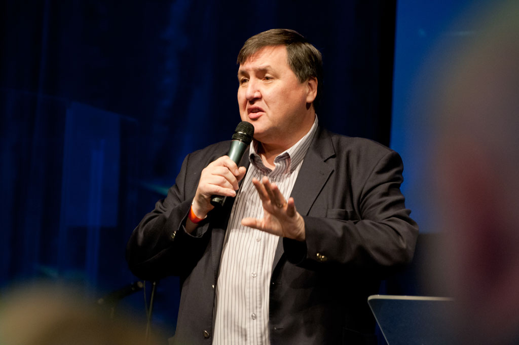 Dave Campbell speaking