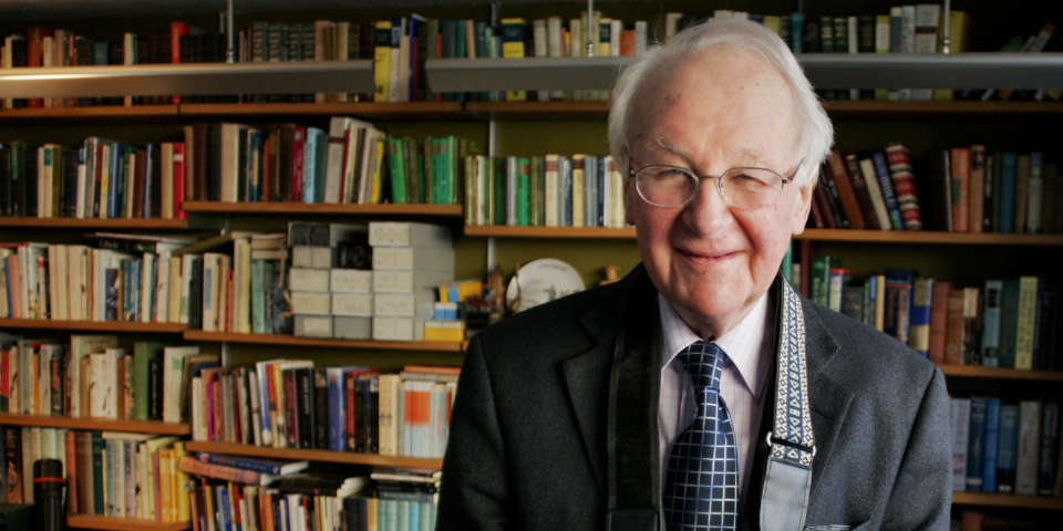 Featured image for “John Stott – a powerful intellectual who could communicate well”